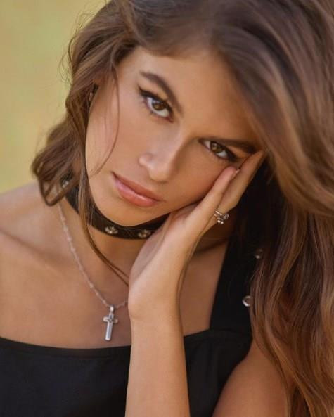 Parlayan Yıldız: Kaia Gerber