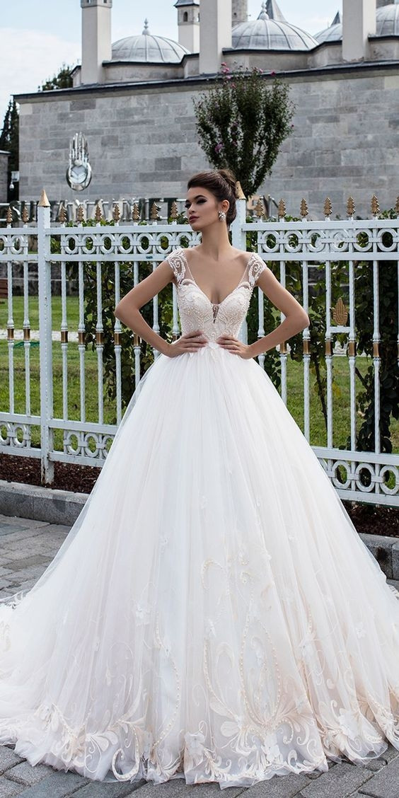 En Güzel Prenses Gelinlik Modelleri