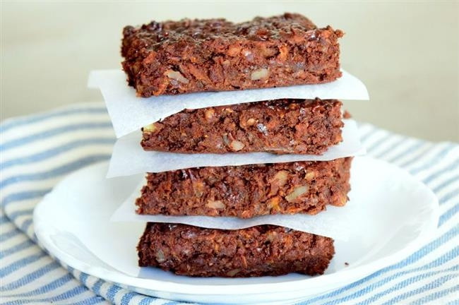 Şekersiz Unsuz Havuçlu Brownie