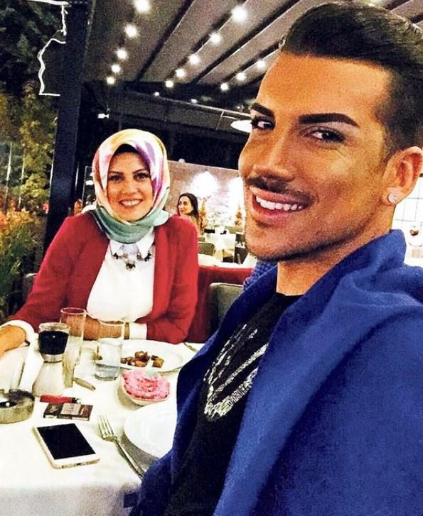 Serap Akbudak ve Kerimcan Durmaz