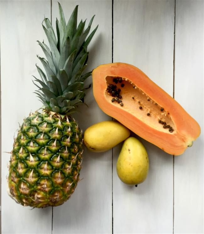 Ananas, Papaya, Mango ve Bal Yüz Maskesi