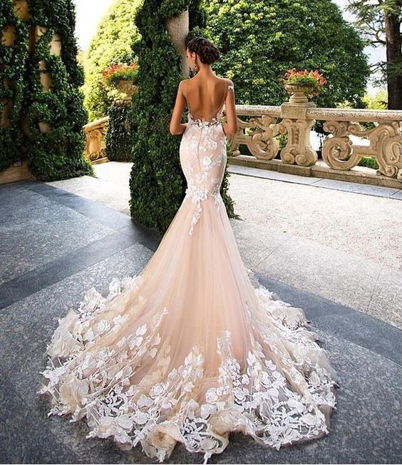 En Güzel Balık Model Gelinlikler