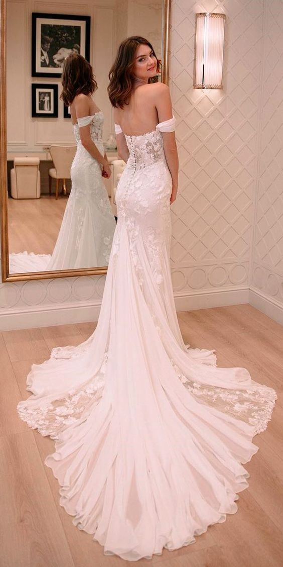 En Güzel Balık Model Gelinlikler