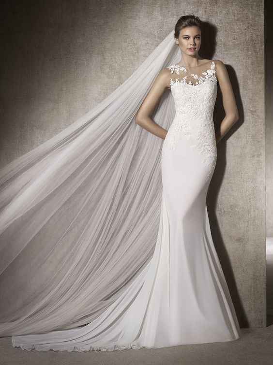 En Güzel Balık Model Gelinlikler