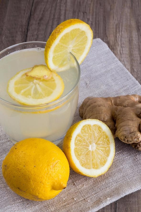 Detoks içecekleri tüketin Detoks içecekleri tüketin