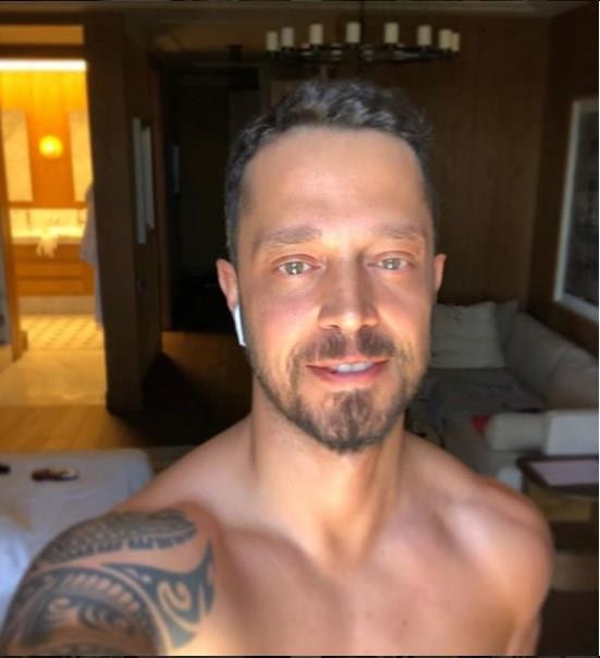 Spor Yapan Ünlülerin Sosyal Medya Paylaşımları Spor Yapan Ünlülerin Sosyal Medya Paylaşımları