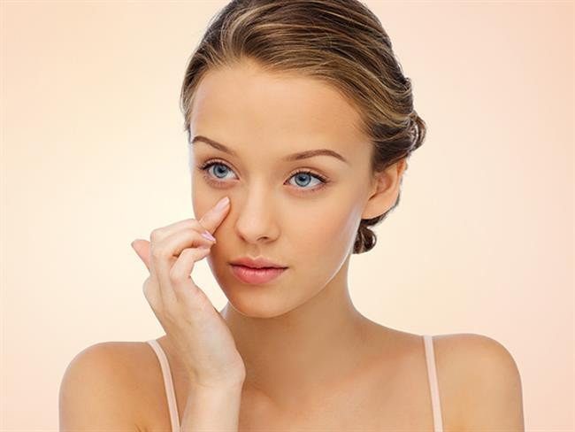 Cilt Lekelerini Giderir