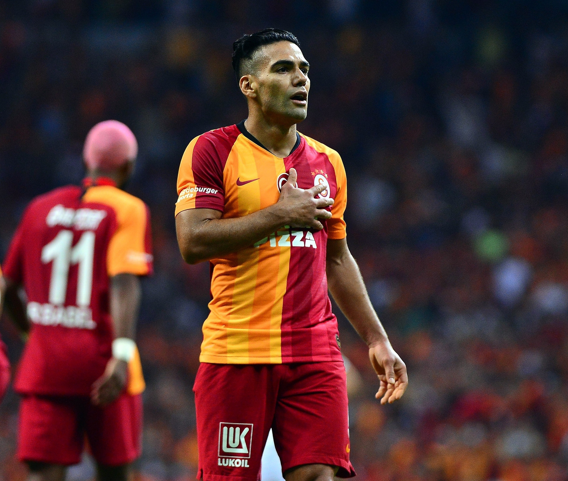 Hasan Şaş sigara içerken görüntülendi