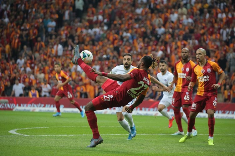 Spor yazarları Galatasaray Kasımpaşa maçı için neler dedi