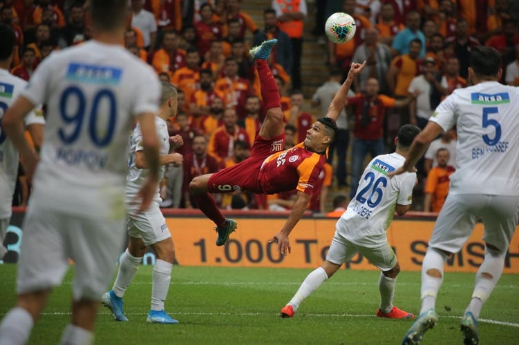 Spor yazarları Galatasaray Kasımpaşa maçı için neler dedi