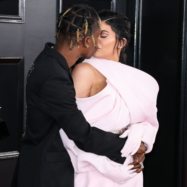 Seninle yatağa girmek hiç bu kadar güzel olmamıştı