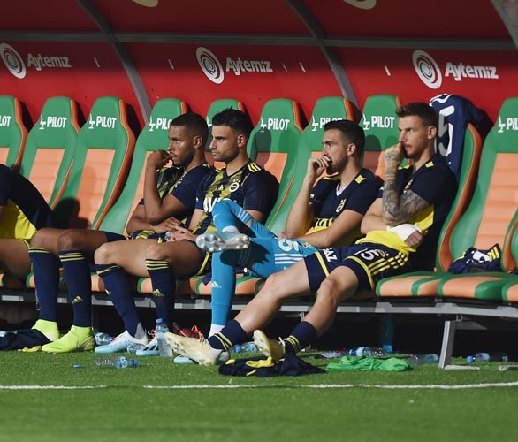 IFAB yetkilisi resmen açıkladı Alanyaspor - Fenerbahçe maçı tekrar mı oynanacak