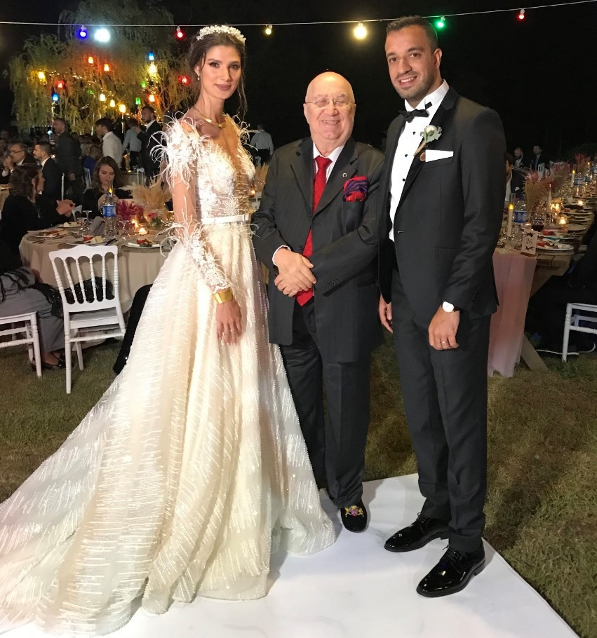 Model Gizem Kayalı ile Murat Binici evlendi