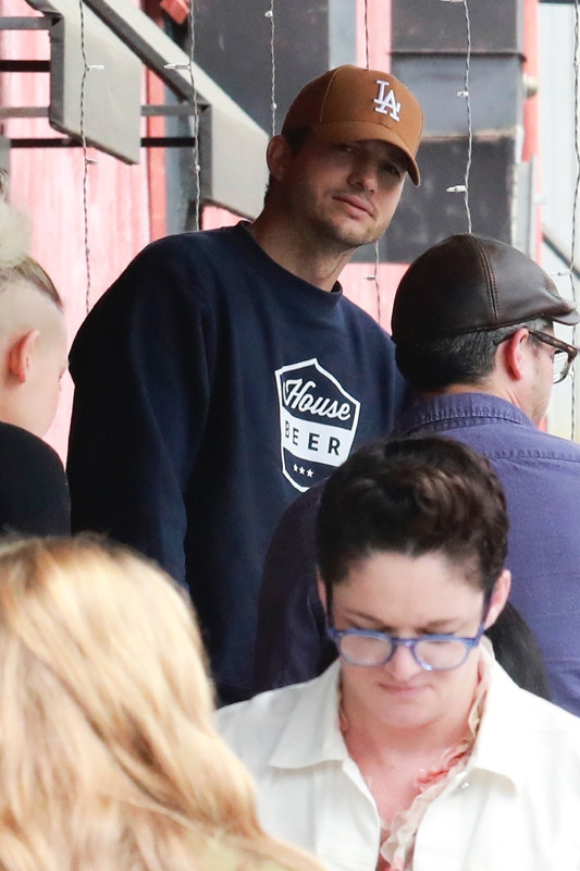 Eski eşinin üçlü ilişki iddialarına yanıt: Bir şey yazacaktım ama...