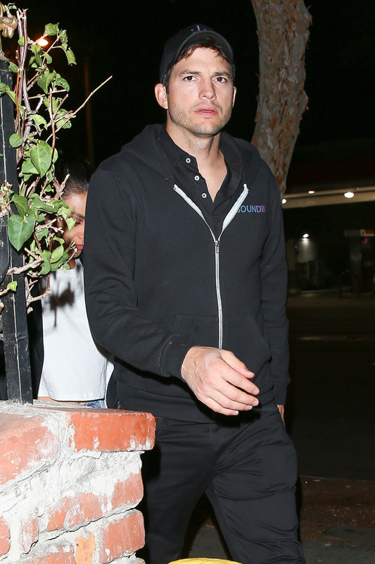 Eski eşinin üçlü ilişki iddialarına yanıt: Bir şey yazacaktım ama...