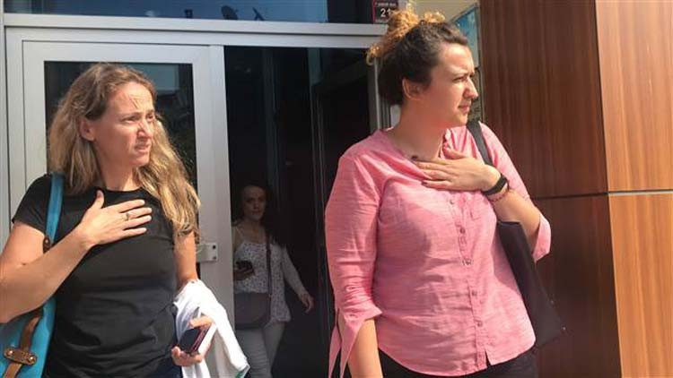 Son dakika: İstanbuldaki deprem sonrası ilk görüntüler Son dakika: İstanbuldaki deprem sonrası ilk görüntüler