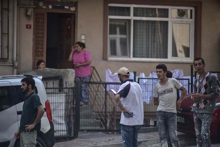 Son dakika: İstanbuldaki deprem sonrası ilk görüntüler Son dakika: İstanbuldaki deprem sonrası ilk görüntüler