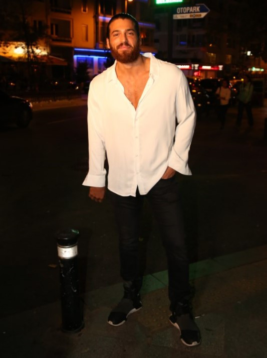 Can Yaman: Milli takım gibiyim