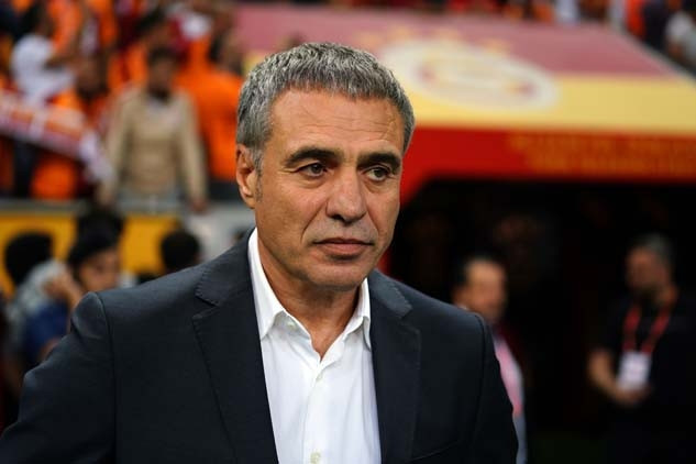 Galatasaray - Fenerbahçe maçından kareler...