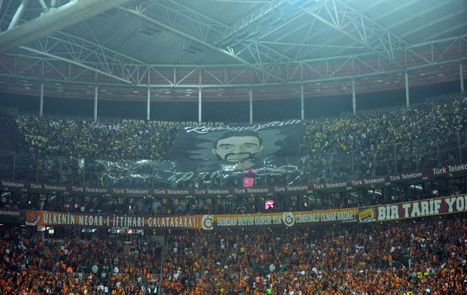 Galatasaray - Fenerbahçe maçından kareler...