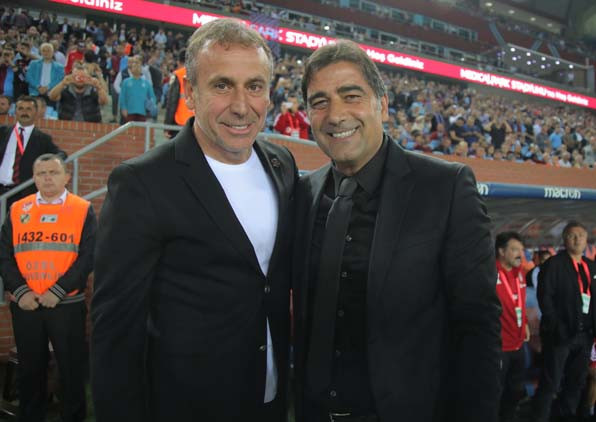 Trabzonspor - Beşiktaş maçından kareler...