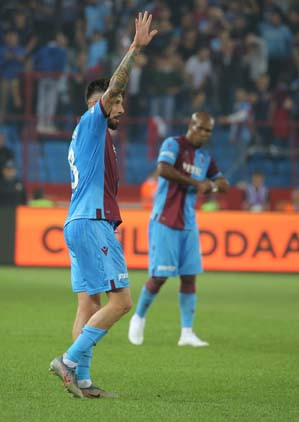 Trabzonspor - Beşiktaş maçından kareler...