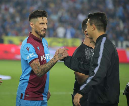 Trabzonspor - Beşiktaş maçından kareler...