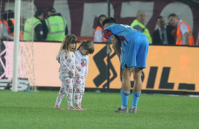 Trabzonspor - Beşiktaş maçından kareler...