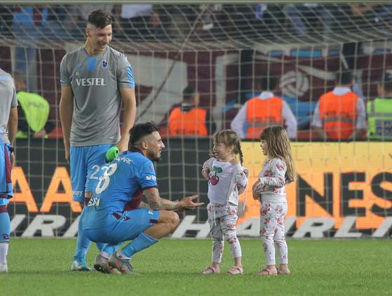 Trabzonspor - Beşiktaş maçından kareler...