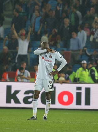 Trabzonspor - Beşiktaş maçından kareler...