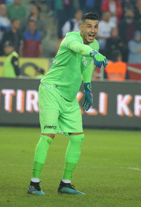 Trabzonspor - Beşiktaş maçından kareler...