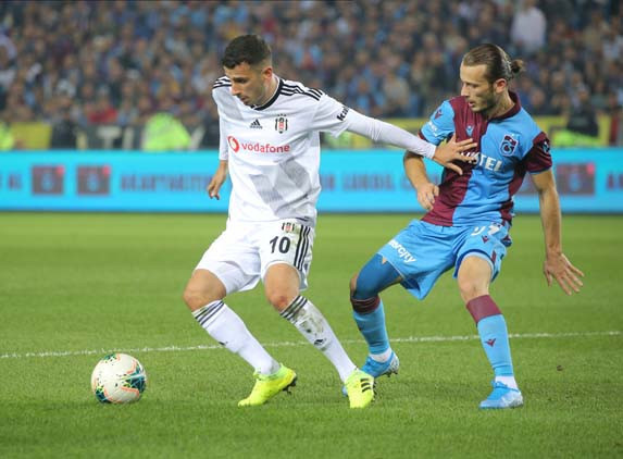 Trabzonspor - Beşiktaş maçından kareler...