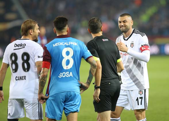 Trabzonspor - Beşiktaş maçından kareler...