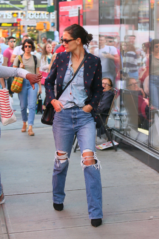 Arkasından usulca yaklaştı, ünlü oyuncu dondu kaldı