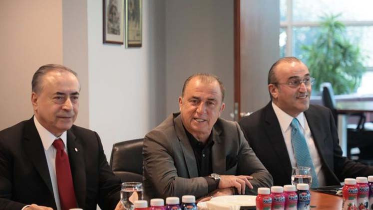 Fatih Terim yönetimden o ismi istedi Fatih Terim yönetimden o ismi istedi