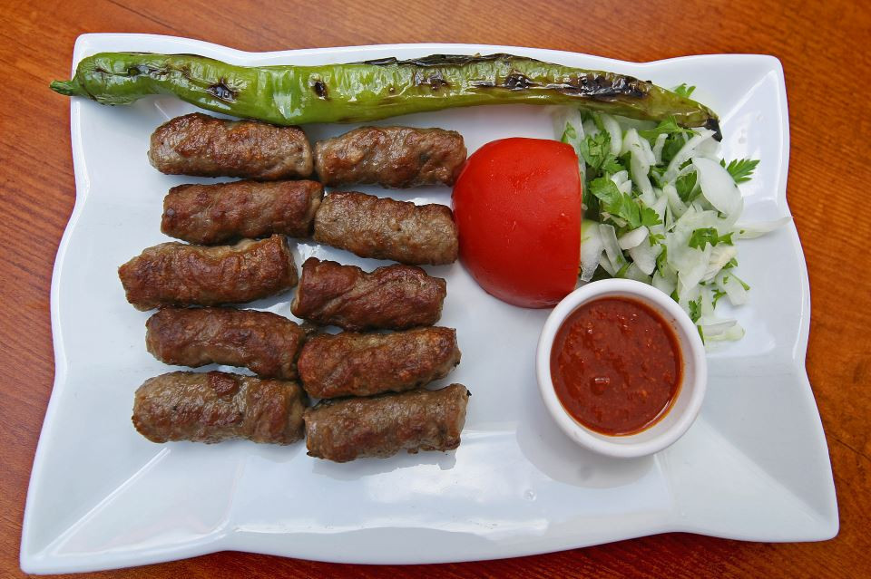 Tekirdağ Köfte nasıl yapılır? Tekirdağ Köfte tarifi ve malzemeleri nelerdir? - Hürriyet Lezizz Mutfak Tüyoları