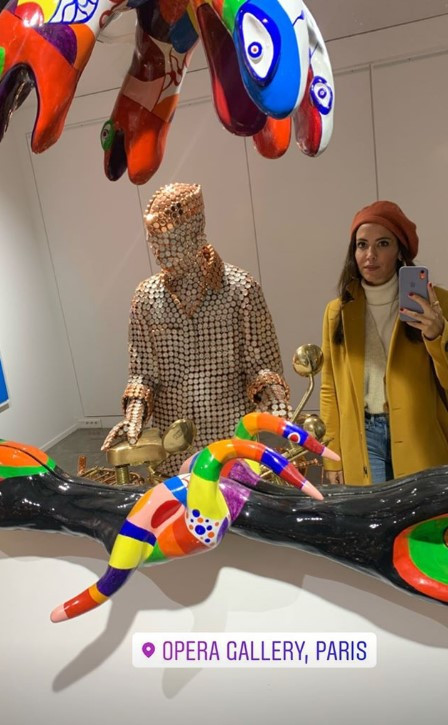 Kız kıza tatil Başak ile Tanem Pariste... Kız kıza tatil Başak ile Tanem Pariste...