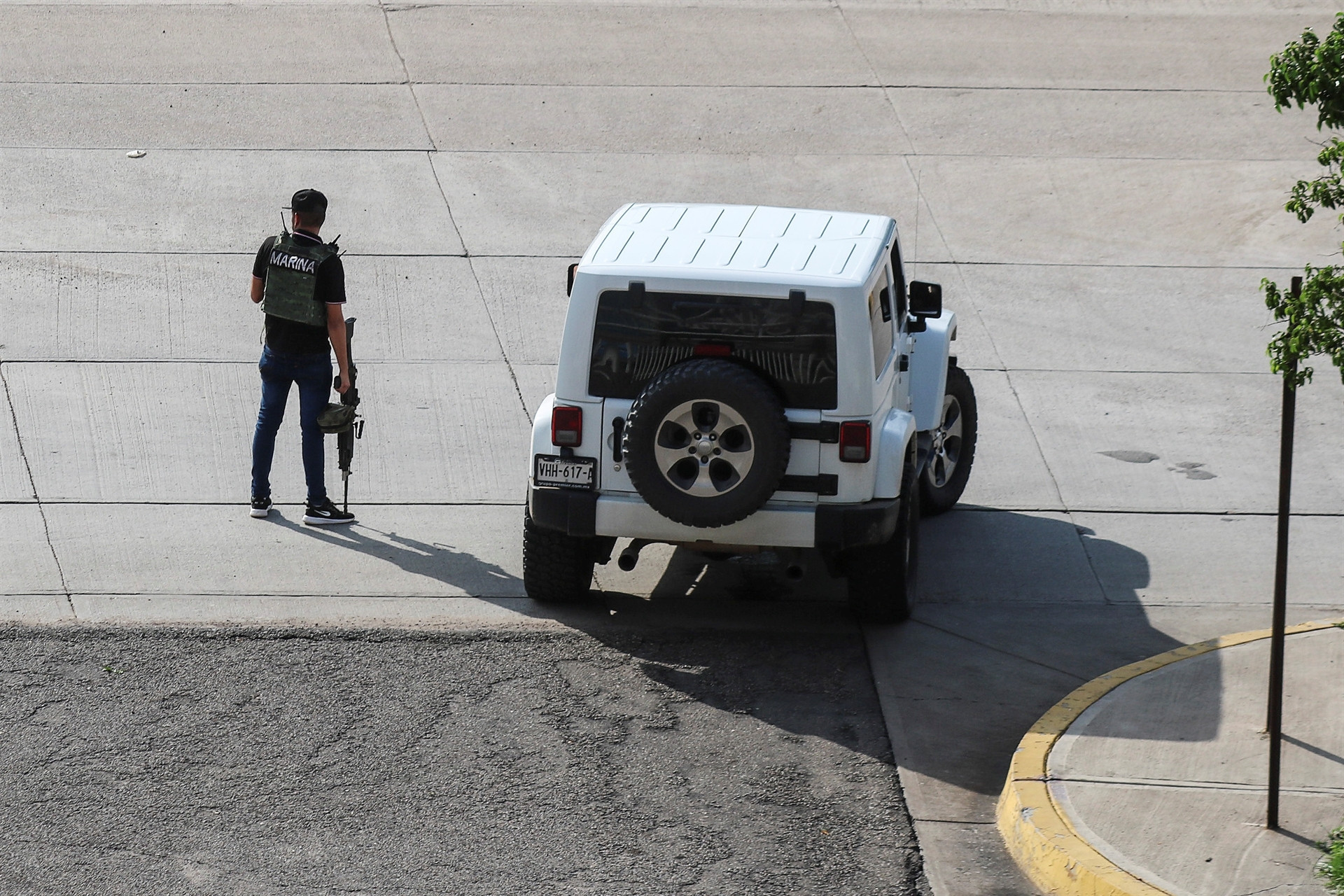 El Chaponun yakalanan oğlu, çatışmalar sonrası serbest bırakıldı El Chaponun yakalanan oğlu, çatışmalar sonrası serbest bırakıldı