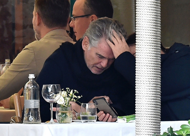 Ben de Bonddum bir zamanlar... James Bond Ben de Bonddum bir zamanlar... James Bond