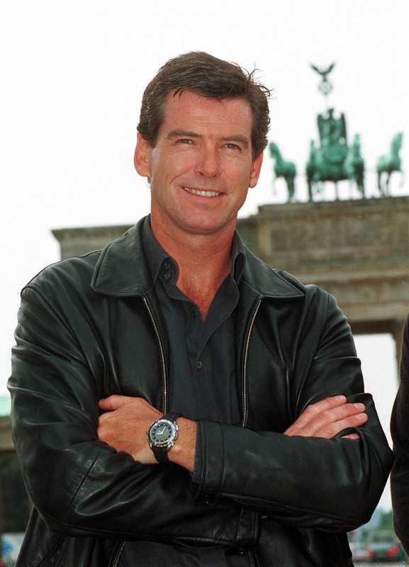 Ben de Bonddum bir zamanlar... James Bond Ben de Bonddum bir zamanlar... James Bond