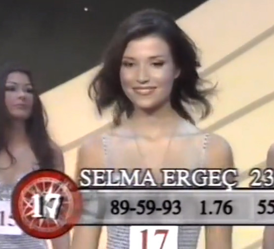 Oyunculuk aşkı uğruna tıp fakültesinden terk: Sonra saraylarda sultan oldu