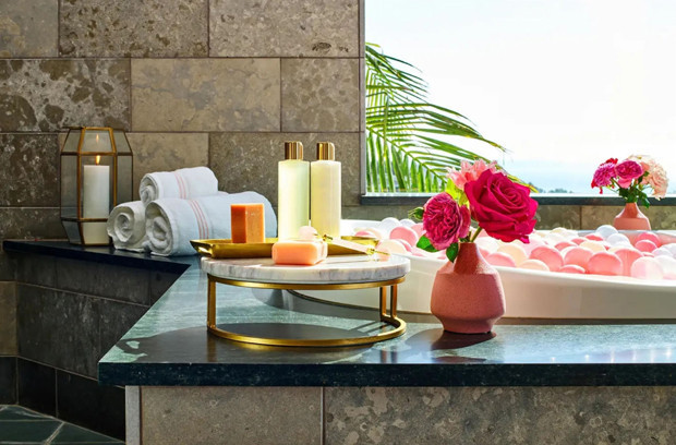 Aşıklar için tek gecelik ev