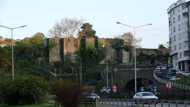 Güzelhisar Kalesi davalık oldu