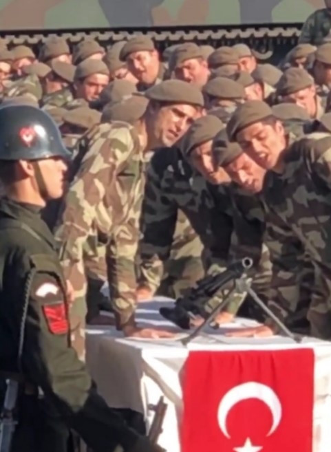 İşte asker Çağatay İşte asker Çağatay