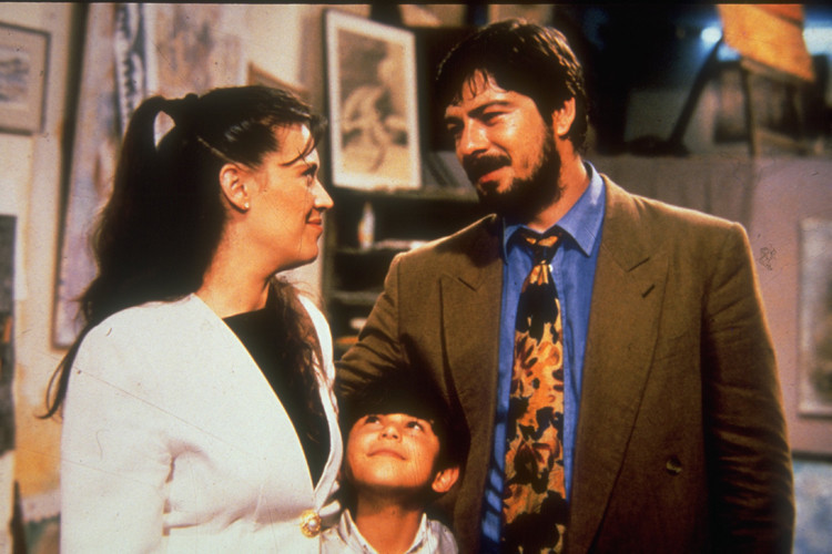 Gülen yüzüm, iyi kalplim, mert adamım, özledim be Gülen yüzüm, iyi kalplim, mert adamım, özledim be