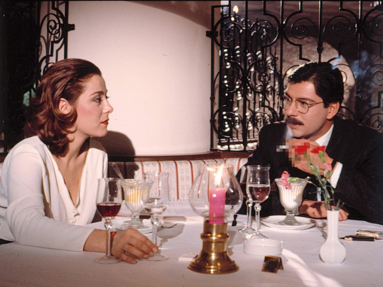 Gülen yüzüm, iyi kalplim, mert adamım, özledim be Gülen yüzüm, iyi kalplim, mert adamım, özledim be