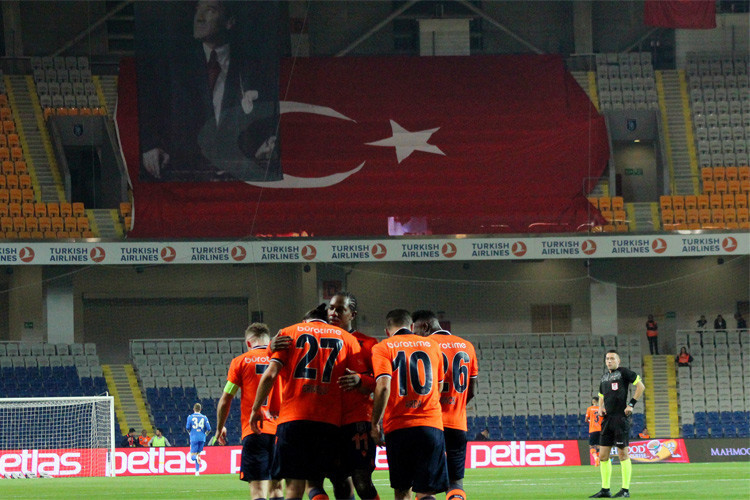 Okan Buruktan ters köşe