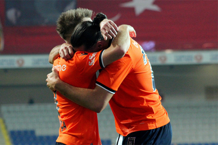 Okan Buruktan ters köşe