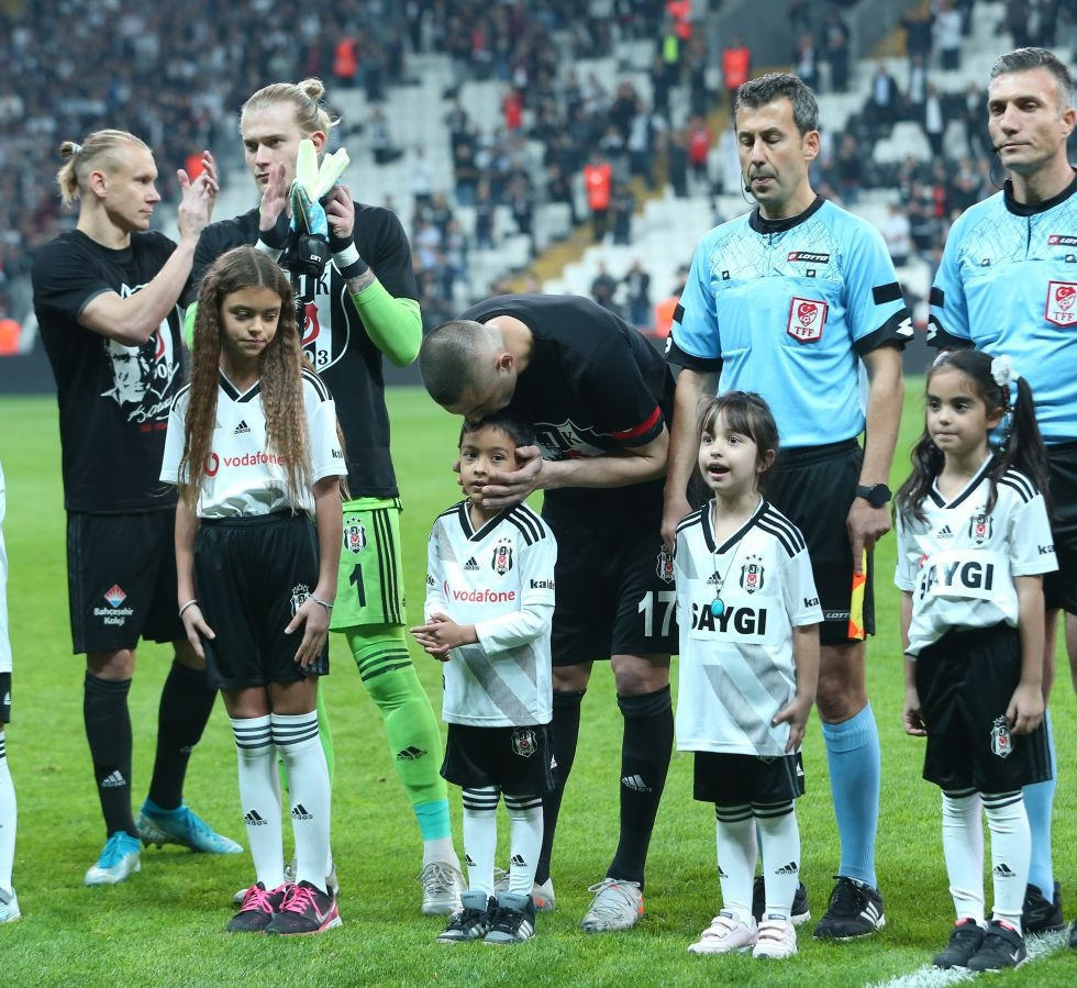 MHKdan flaş karar Özgür Yankaya ve Hakan Ceylan... MHKdan flaş karar Özgür Yankaya ve Hakan Ceylan...