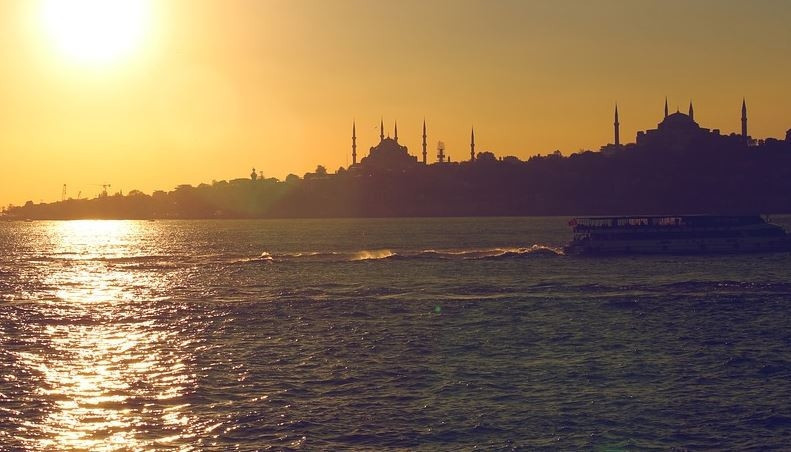 Orhan Veli Kanık şiirleriyle anılıyor- İşte,  Orhan Veli’nin en çok paylaşılan şiirleri
